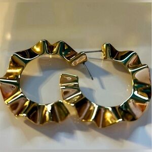 Kate Spade Gold-Tone Ruffled Earrings